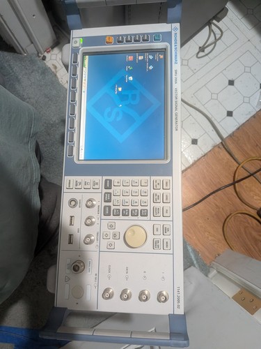 Rohde & Schwarz SMU200A